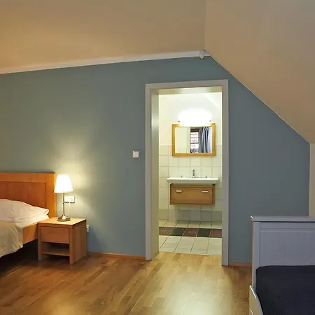 Thir Guest house Tabor