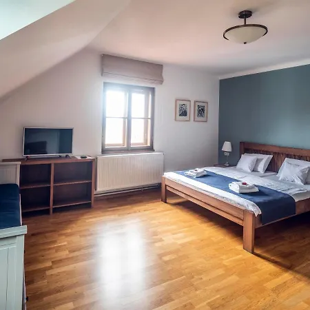 بيت ضيافة Thir طابور