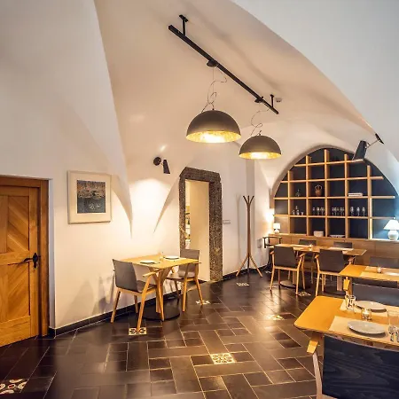 بيت ضيافة Thir