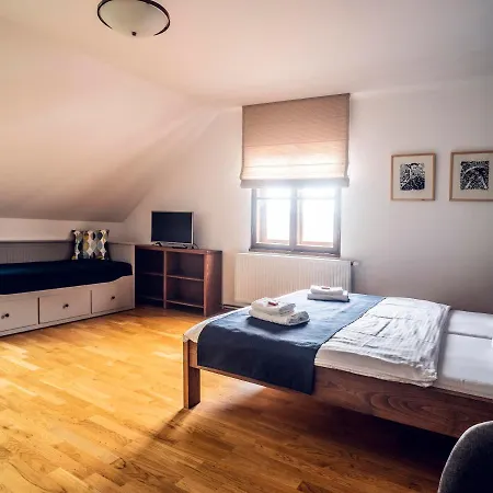 بيت ضيافة Thir